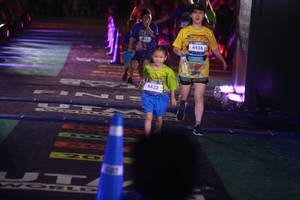 BIB: 4432, 4426
                            <button type="button" onclick="openModal(26275346)" class="btn btn-primary btn-sm float-right btn-popup" data-toggle="modal" data-target=".modal-high-quality">
                        <i class="fas fa-shopping-cart"></i> Add to Cart
                    </button>
                                            <button type="button" onclick="isThisMe(26275346, true)" class="btn btn-success btn-sm float-right btn-popup btn-isme hidden" data-toggle="tooltip" data-placement="bottom" title="นี่คือรูปของคุณใช่ไหม คลิกที่นี่เพื่อเอาเข้าอัลบั้ม">
                        <i class="fas fa-plus"></i> Add to album
                    </button>
                    <button type="button" onclick="isThisMe(26275346, false)" class="btn btn-warning btn-sm float-right btn-popup btn-isnotme hidden">
                        <i class="fas fa-ban"></i> Remove from album
                    </button>